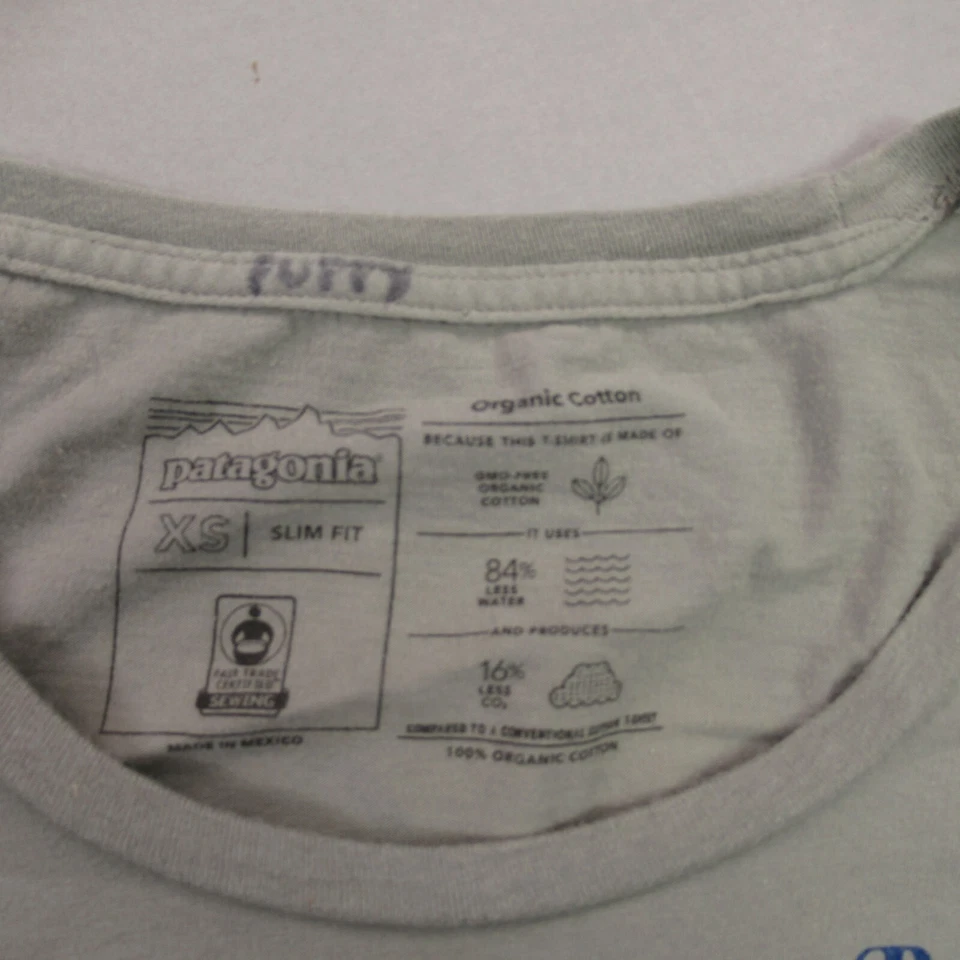 Camisa Patagonia Para Mujer XS Ligera Cuello en V Algodón Orgánico Elastizada Manga Corta Foto 3 de 4