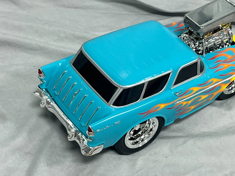 1955 Nomad Muscle Machines Teal With Flames 1:18 Scale Chevy Loose - Image 3 of 4