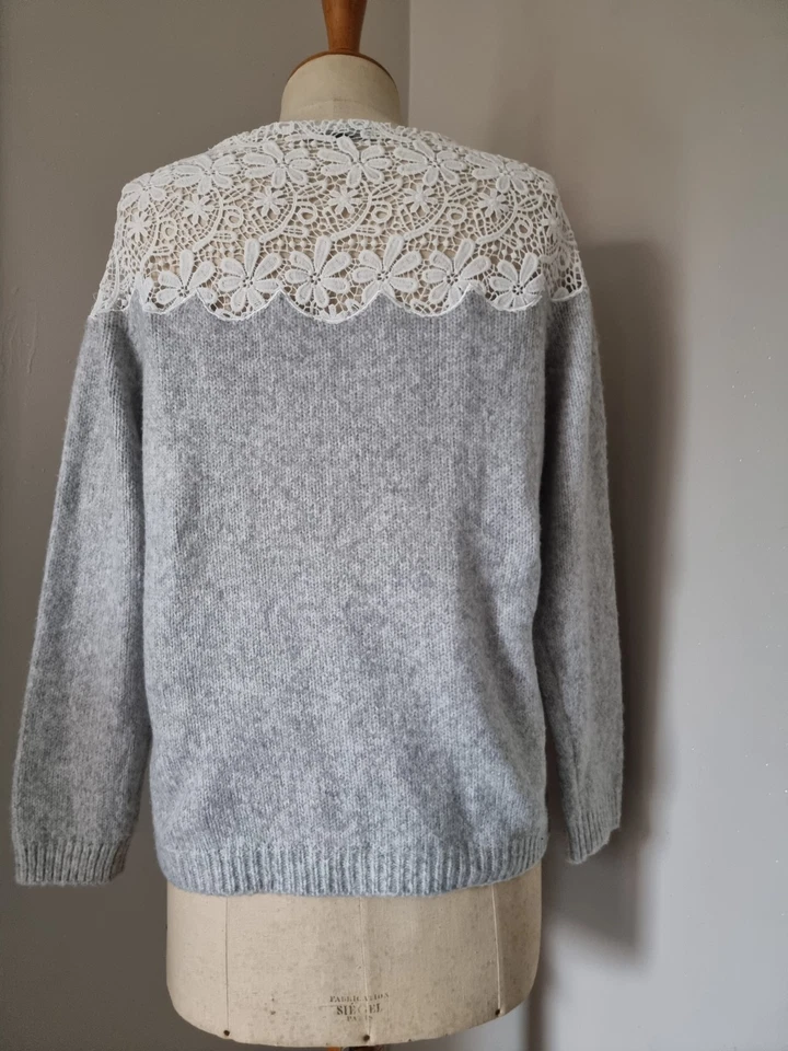 ETAM : PULL GRIS DENTELLE AJOURÉE AUX EPAULES - Photo 4/4