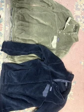 Patagonia Snap T -  2 Pack Men’s Large Tan Navy Blue Fleece