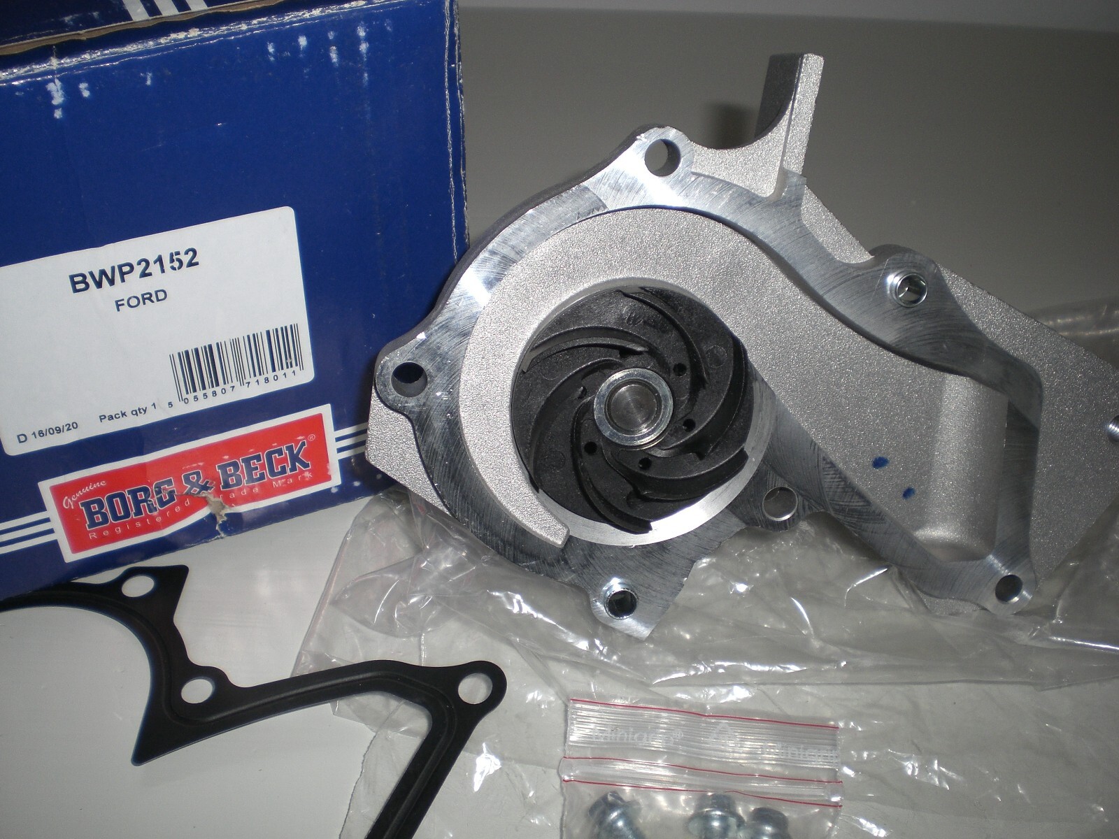 & Beck New Water Pump BWP2152 Ford Focus Fiesta CMax Volvo C30 1.