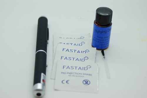 12g Colle Résine Clair de Montage de Mouches, 1MW Stylo Laser UV