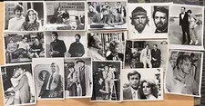 32 Vintage Photographs TV STARS Lot LAVERNE & SHIRLEY CANNON HART TO HART Landon