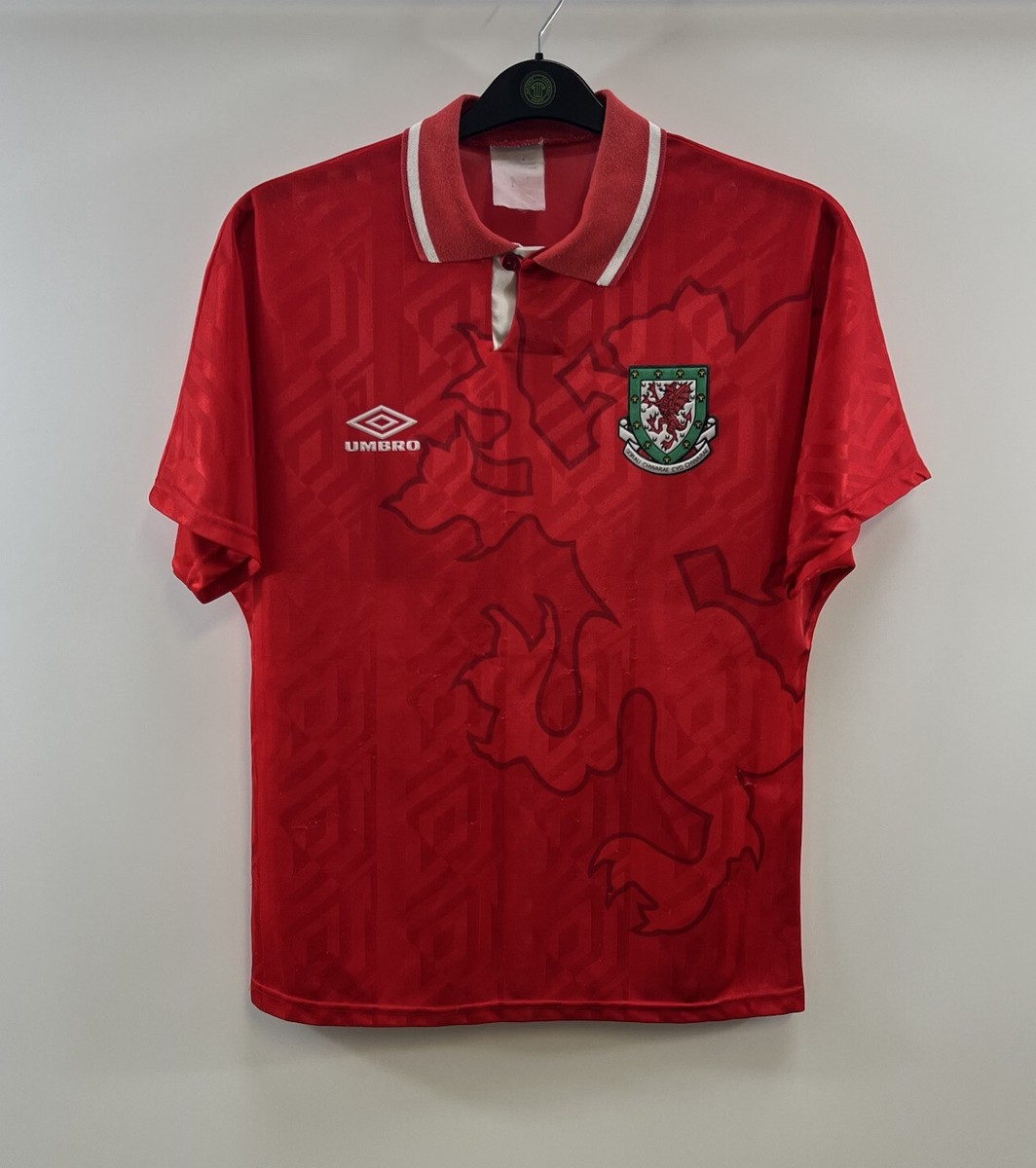 ビンテージ　ウェールズ代表　92-94 ユニフォーム Wales Home Football Shirt 1992/94 Adults Medium Umbro B754