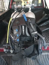 CRESSI SUB, AQUAPRO, Bueancy Comp.,  XL, New, Never In Water, Excellent Cond.