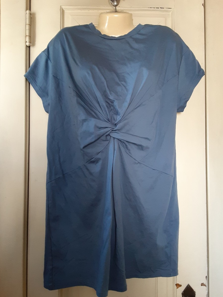 long holiday dress Olympe Green Sleeve Smocked Color:Color name from the color link spring staples Enhance your style with Robe Blanche Robe Western