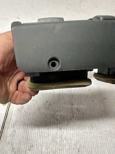 02-06 Honda CRV Radio Bezel Center Dash OEM Vent Trim Hazard Switch Button T9 - Picture 6 of 11