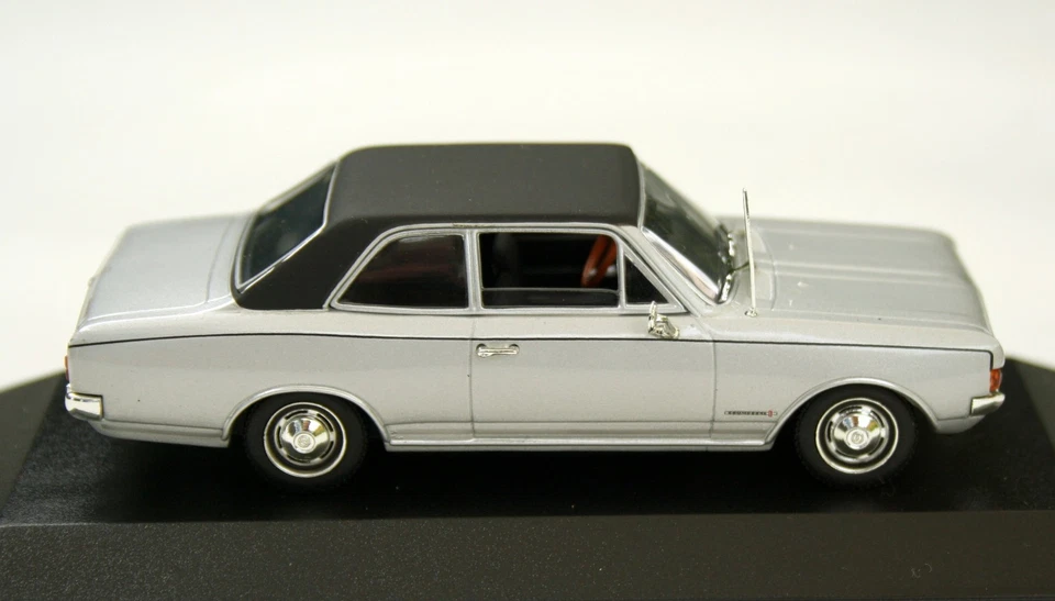 Opel Commodore A Limousine Bj. 1967-1971, Silbermet Minichamps-Modell M.1:43 - Immagine 4 di 4
