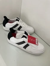 NIB Redvanly Contender Golf Shoes In Bright White/Tuxedo  Size US 11. MSRP $200