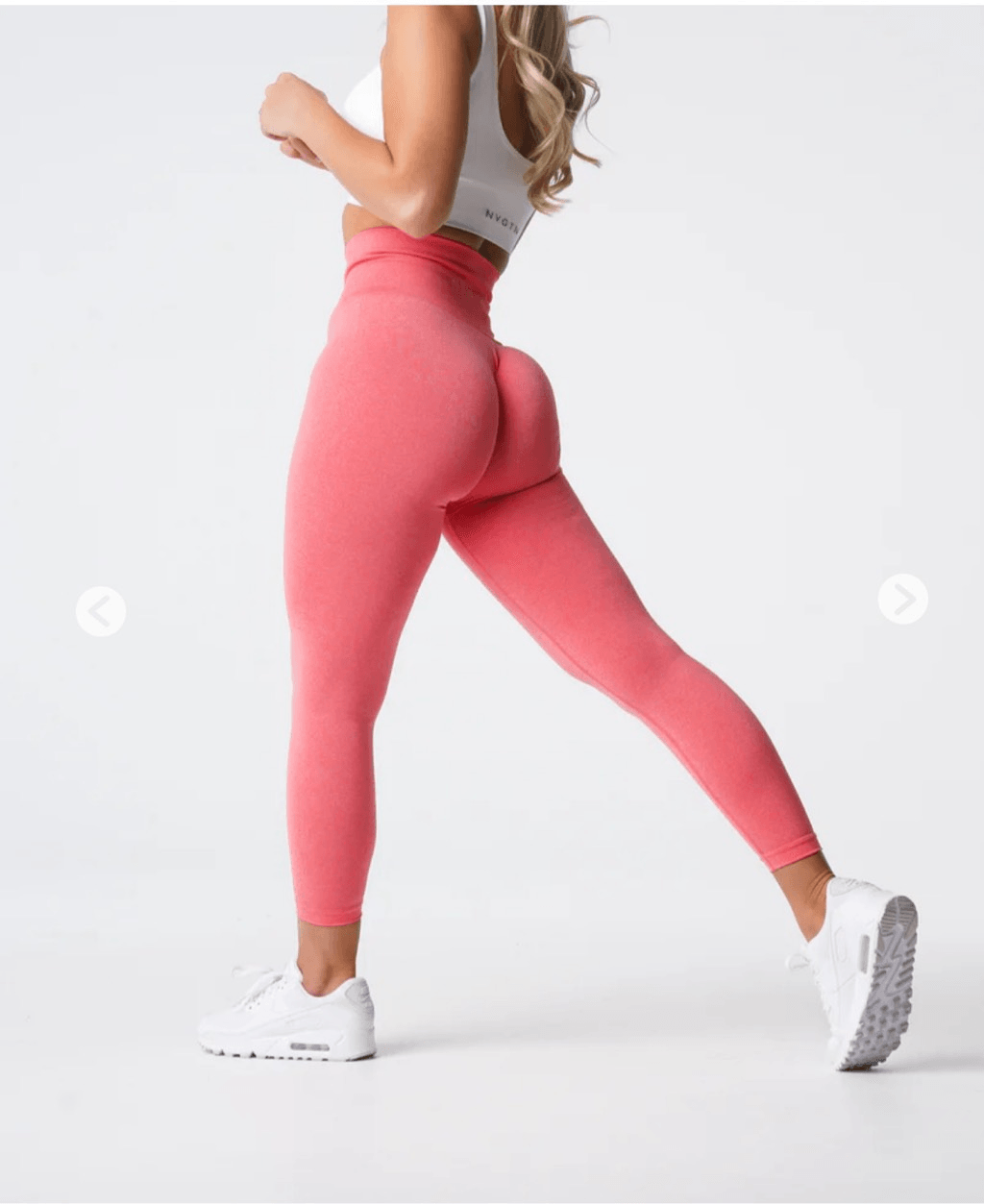 ALTRA Leggings senza cuciture NVGTN Coral NV Medium Butt Scrunch usati in ottime condizioni