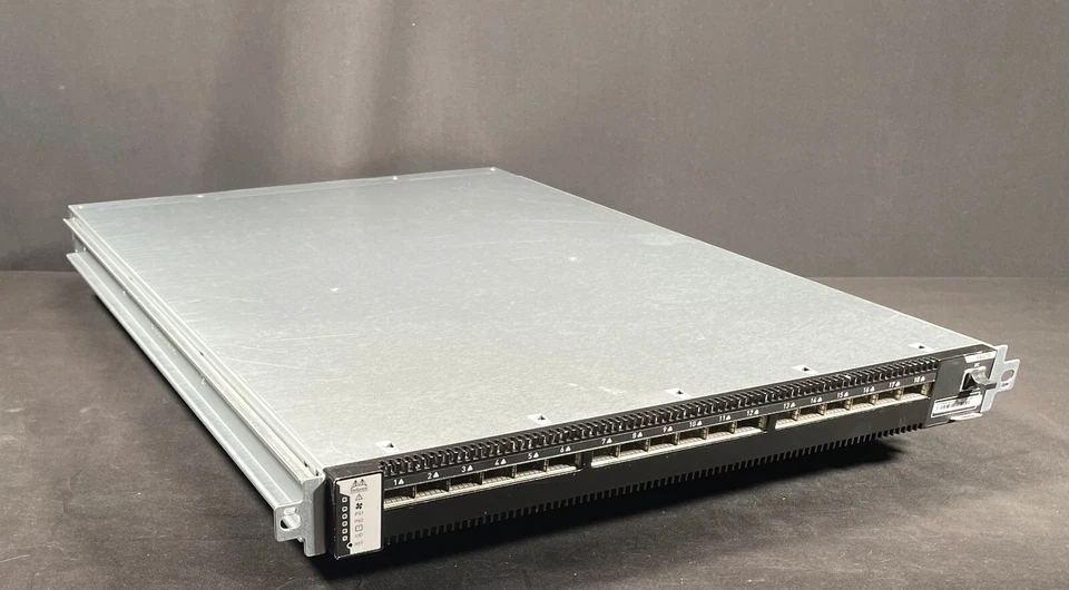 Mellanox SX6015 18 Port QSFP Managed InfiniBand Homelab  Switch w/ MLNX-OS - Image 2 of 4