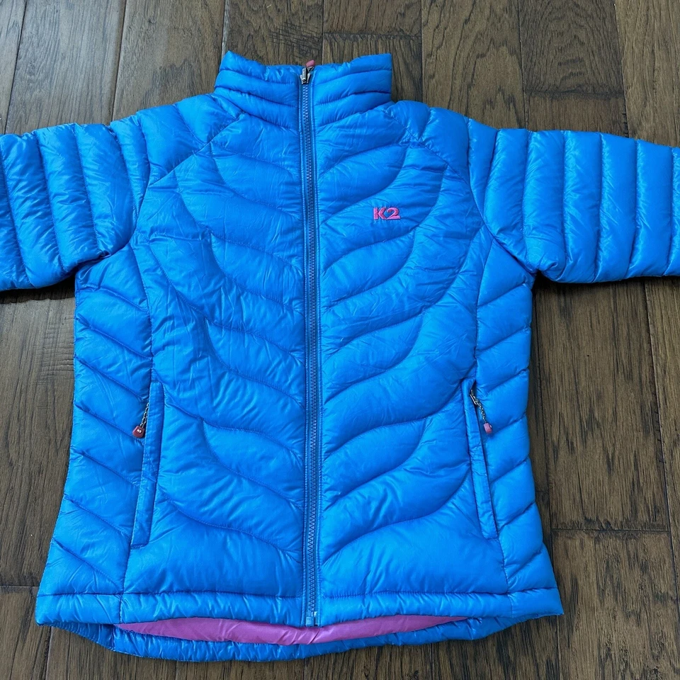 Chaqueta acolchada para mujer pequeña K2 95 Pertex Quantum cremallera azul plumón de ganso Foto 3 de 4