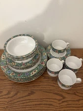 Bob Timberlake Velvet Faces 104 Service For 4 Dinnerware Dish Set