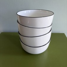 Set 4 Sur La Table Fine Porcelain Cereal Bowls 5.75" White With Black Rim