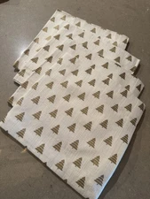 Celyn 4 Pc Cloth Napkins Ivory W/Gold Christmas Trees