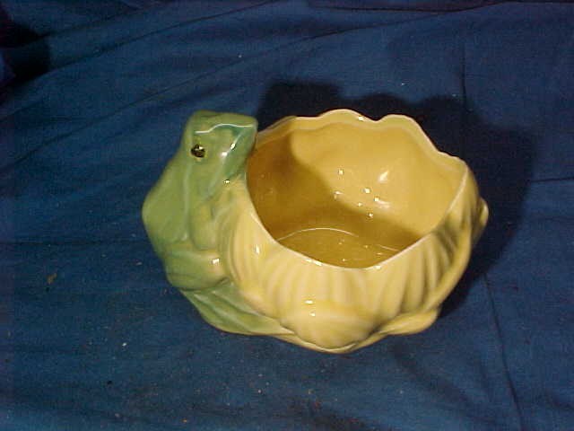 1950s FROG Porcelain FIGURAL Garden PLANTER 6" Clean