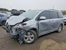 Sienna  2015 Third Seat Station Wagon Van 2122855