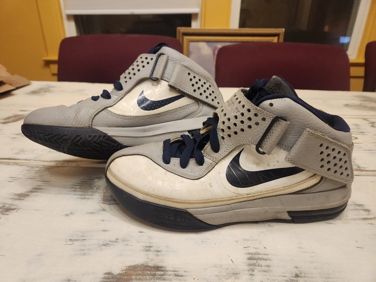 Nike LeBron Air Max Soldier 5 White Navy Size 9 eBay