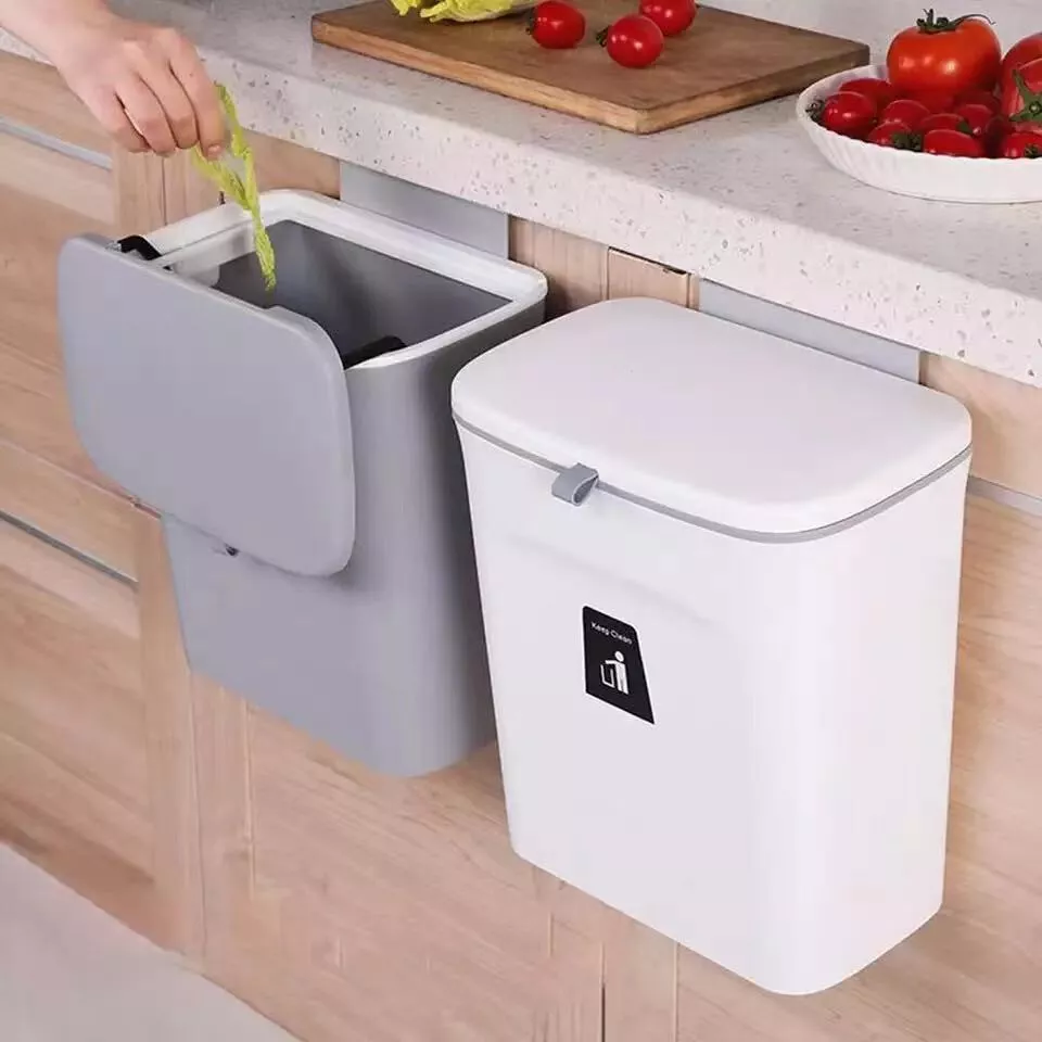 Comprar Cubo basura para colgar en la puerta del armario de cocina con asa,  cubo de basura pequeño debajo del fregadero, contenedor de Compost para  residuos montado en la pared