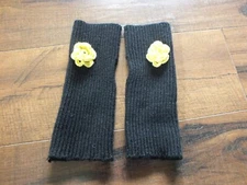 Beautiful Arm Hand Warmers Black Knit Yellow Crochet Flower 8" Long NEW