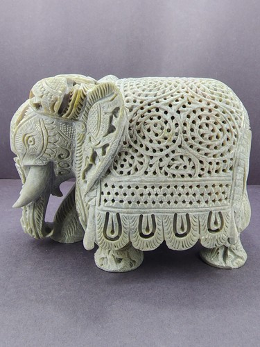 Feine handgeschnitzte Elefant Statue schöne Handkunst Seifenstein 2 Gr. - Bild 18 von 34