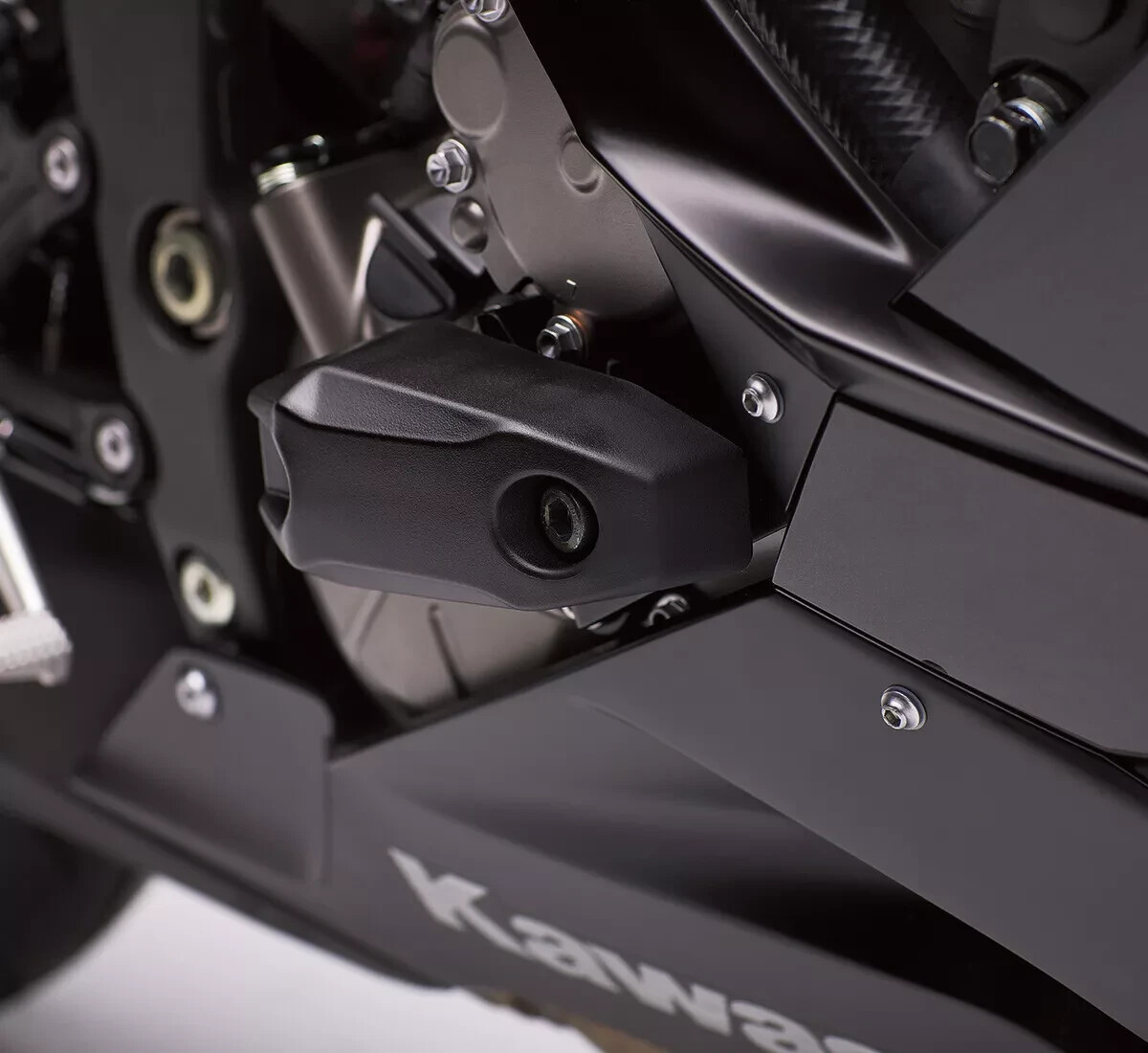 ジャジーブラッド KAWASAKI Genuine 2013-2022 NINJA ZX6R FRAME SLIDER SET 99994