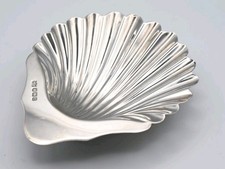 Antike Mappin & Webb massive gepunzte Silber Muschel Schale 66g Sheffield 1918 