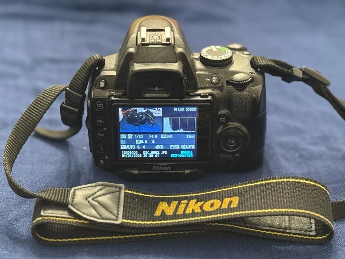 Nikon デジタル一眼レフカメラ D5000 ボディ D5000 【公式通販】