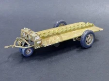 Plus Model 1/32 M5 Bomb Trailer US Army 2½ Ton Trailer WWII (with Decals) AL3016