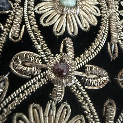 Vintage Purse Metallic Embroidery Black Velvet India Handcraft Stones Gold Strap - Picture 4 of 14