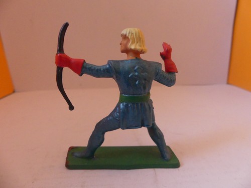 FIGURINE STARLUX MOYEN AGE ARCHER DEBOUT COTE MAILLE BLEU CHEVEUX BLONDS (CASSE) - Picture 2 of 3