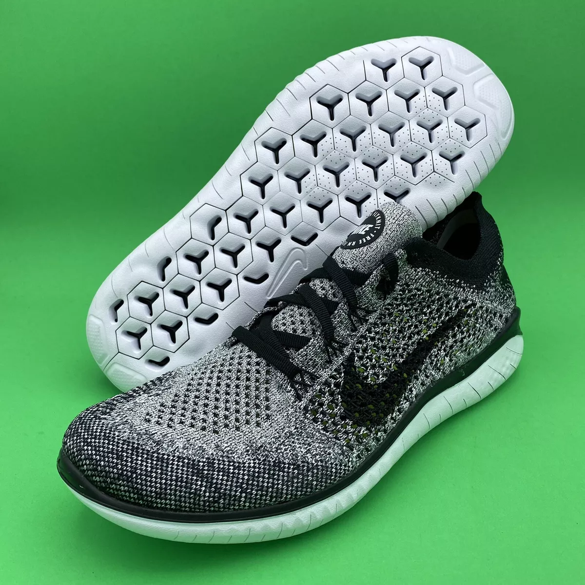 Nike free rn flyknit deals oreo
