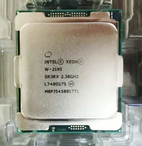 Intel Xeon W-2195 SR3RX 2,3GHz-24.75MB-140W-Eighteen core-LGA2066 Server Cpu