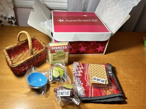 American Girl Doll Saige's Picnic Set Retired GOTY Saige with box unused