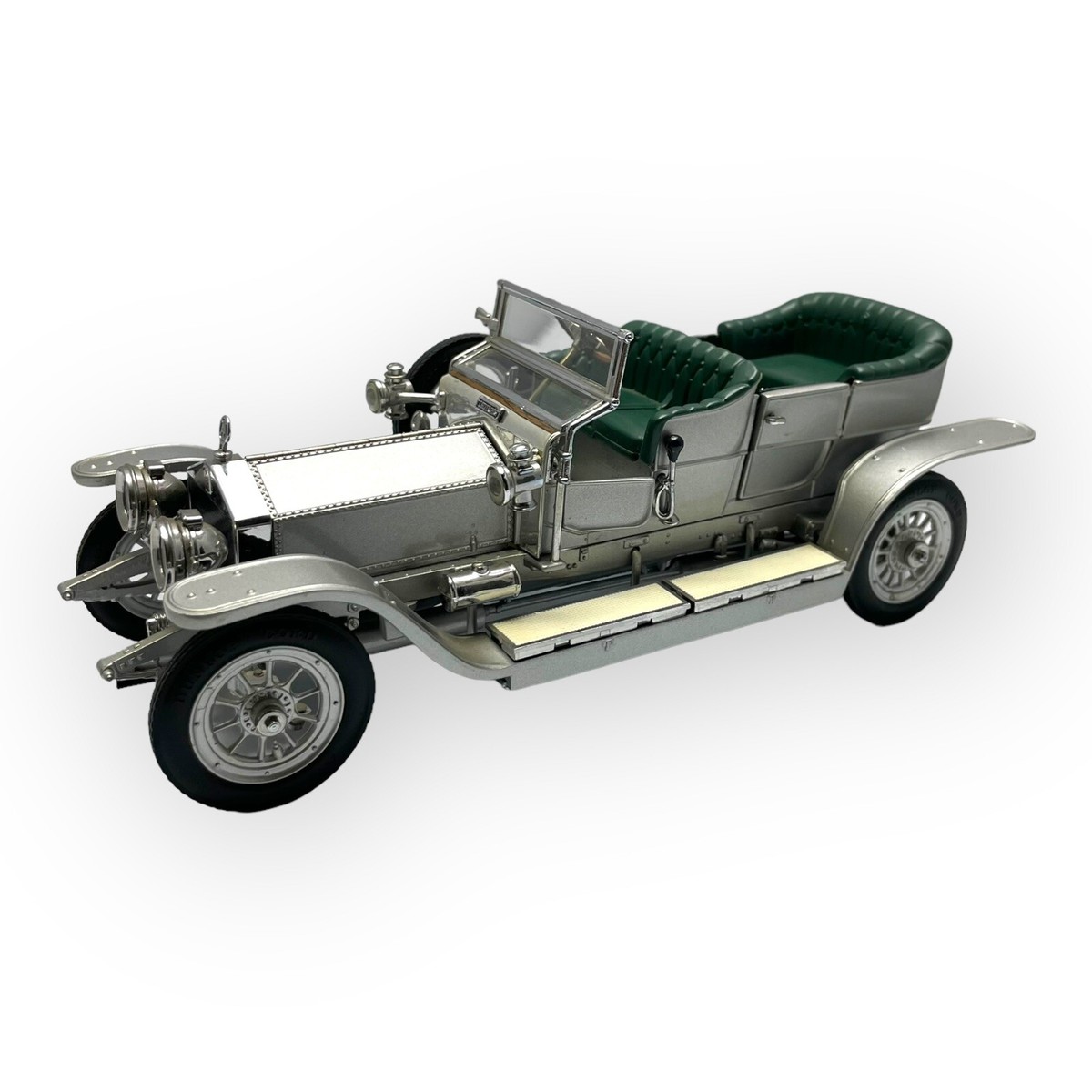 1907 Rolls Royce The Silver Ghost 1:24 Franklin Mint Precision
