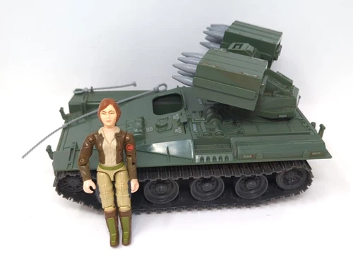 Vintage GI Joe 1983 Wolverine Tank Cover Girl repro Toe Rope broken Complete