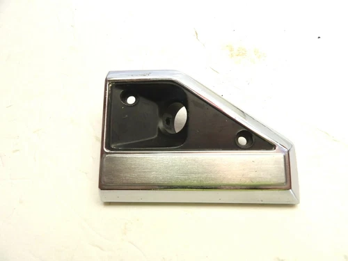 GM NOS Interior Side View Mirror Door Trim Bezel 961672