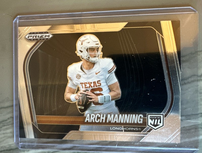 2025 Prizm Black Arch Manning NIL #197 Texas Longhorns Long Horns 🔥