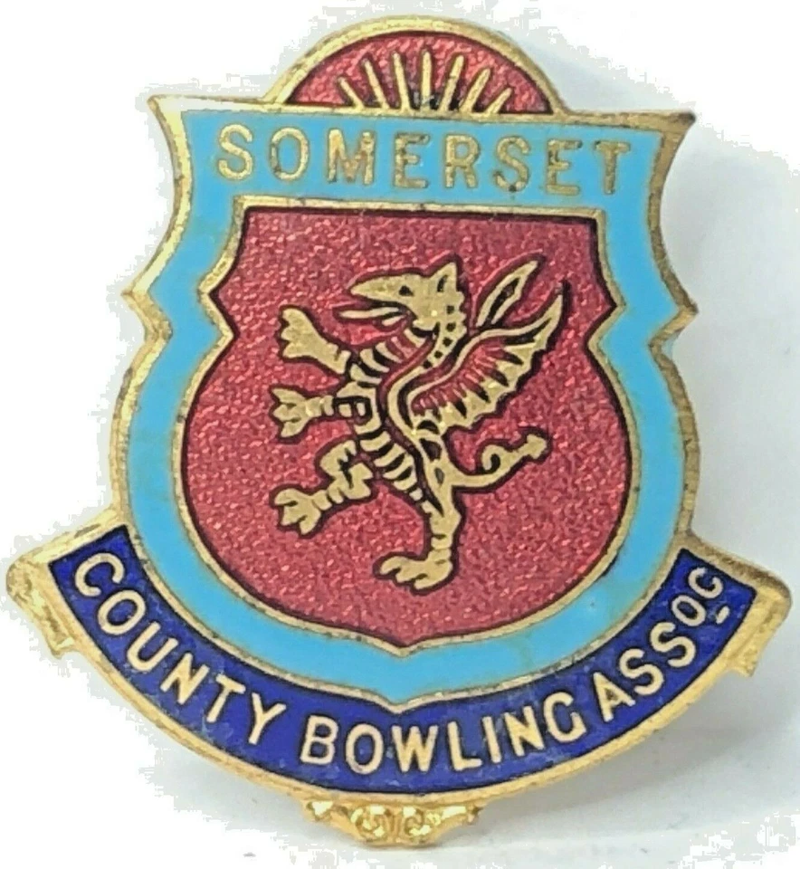 Vintage Somerset County Bowling Association Enamel H.W Miller 29 x 27 mm  - Image 3 of 3