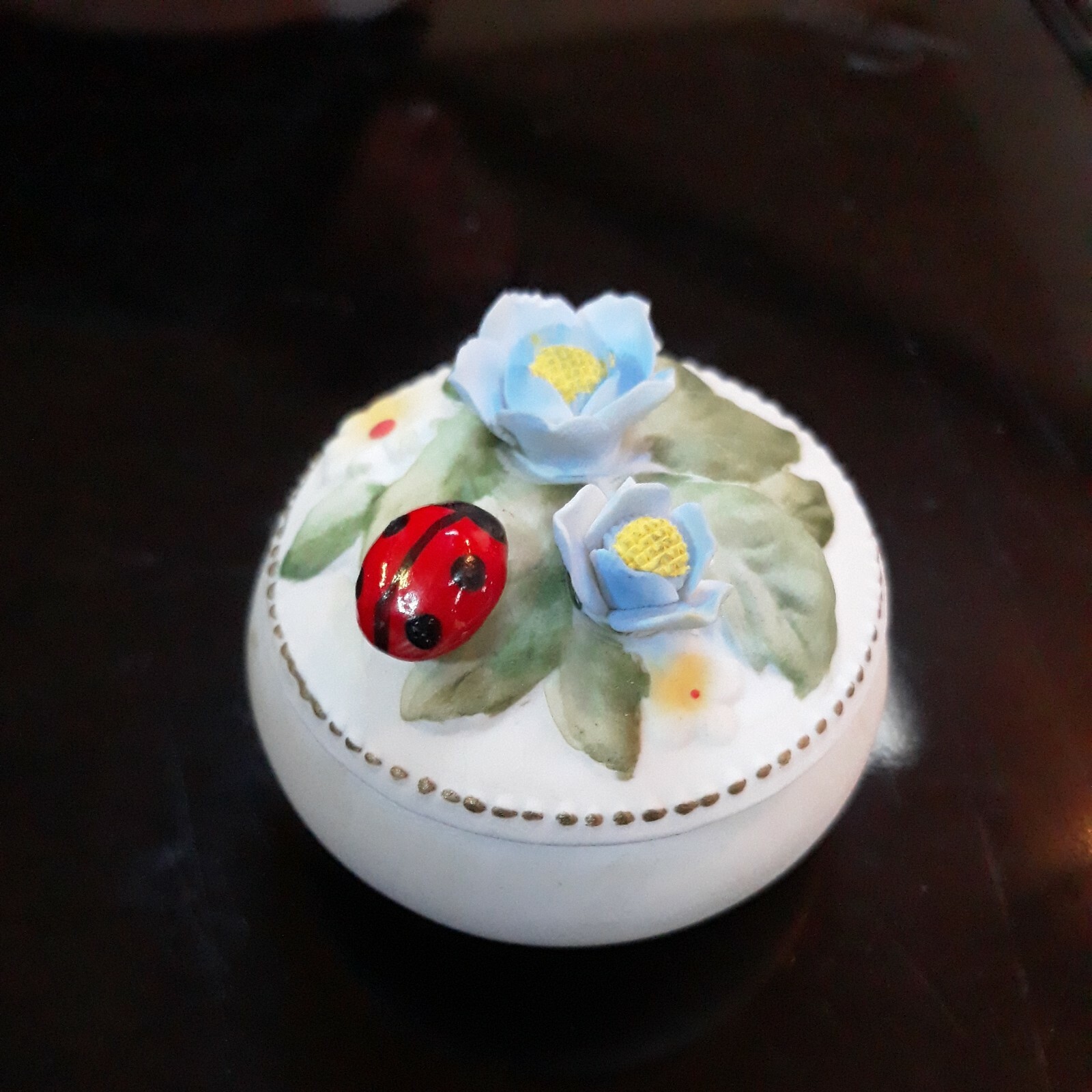 Picture 3 of 11