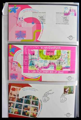 Lot 28999 Complete FDC collection Netherlands 2001-2012 in 2 FDC albums. - Picture 8 of 10