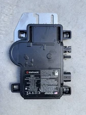Enphase IQ8+ Microinverter (IQ8PLUS-72-M-US) NEW SOLAR INVERTER
