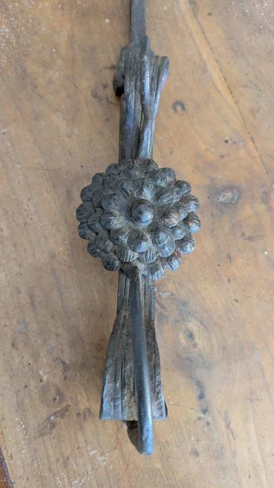 -BEAU HEURTOIR MARTEAU DE PORTE FER FORGE HAUTE EPOQUE  XVI XVII em COLLECTION   - Photo 3/4