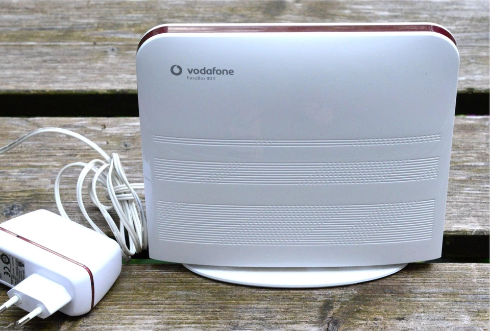 Vodafone DSL-EasyBox 803 A 00 Mbps 4-Port 100 Mbps Weiß WLan Router 