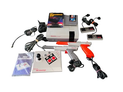 Nintendo Entertainment System NES-001 Console System Bundle