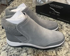 Women’s Vionic Norwood Faux Fur Boots Charcoal Size 9.5