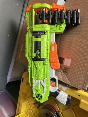 NERF Zombie Strike Ripchain Blaster w/ Dart Chain Green/Orange 2015 A9314