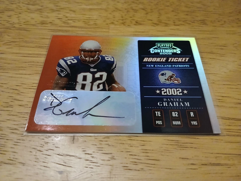2002 Playoff Contenders DANIEL GRAHAM Rookie Ticket Auto #'d 180/185. Patriots. - Image 2 of 4