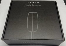 Cargador De Tesla Modelo Y nuevo solo se abrio la caja para Mirarlo 