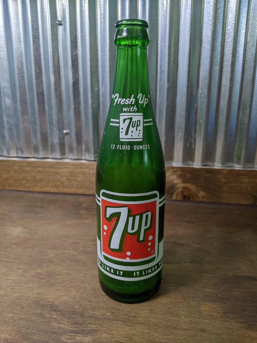 セブンアップ＊７-up＊vintage 1949年製＊コレクタブル 7UP セブンアップ エンボスティンサイン （1960年代ボトル）の通販
